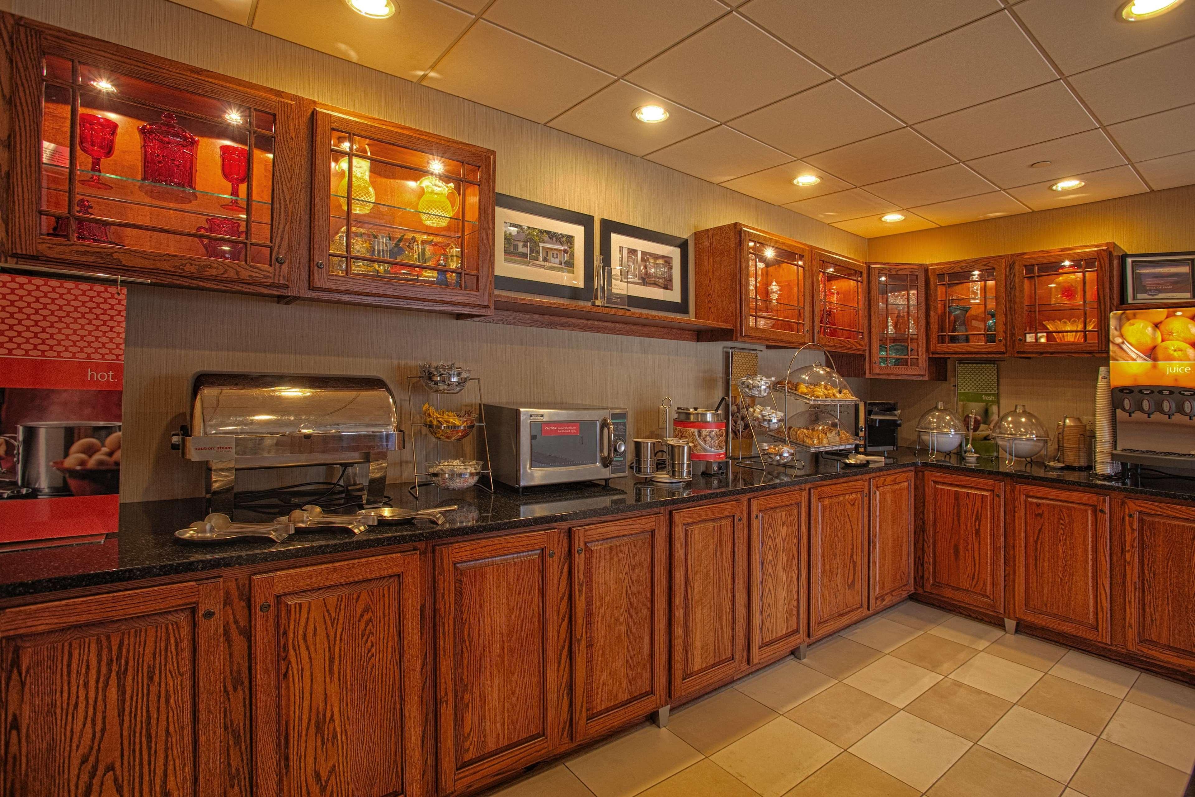 Hampton Inn Wheeling Zewnętrze zdjęcie