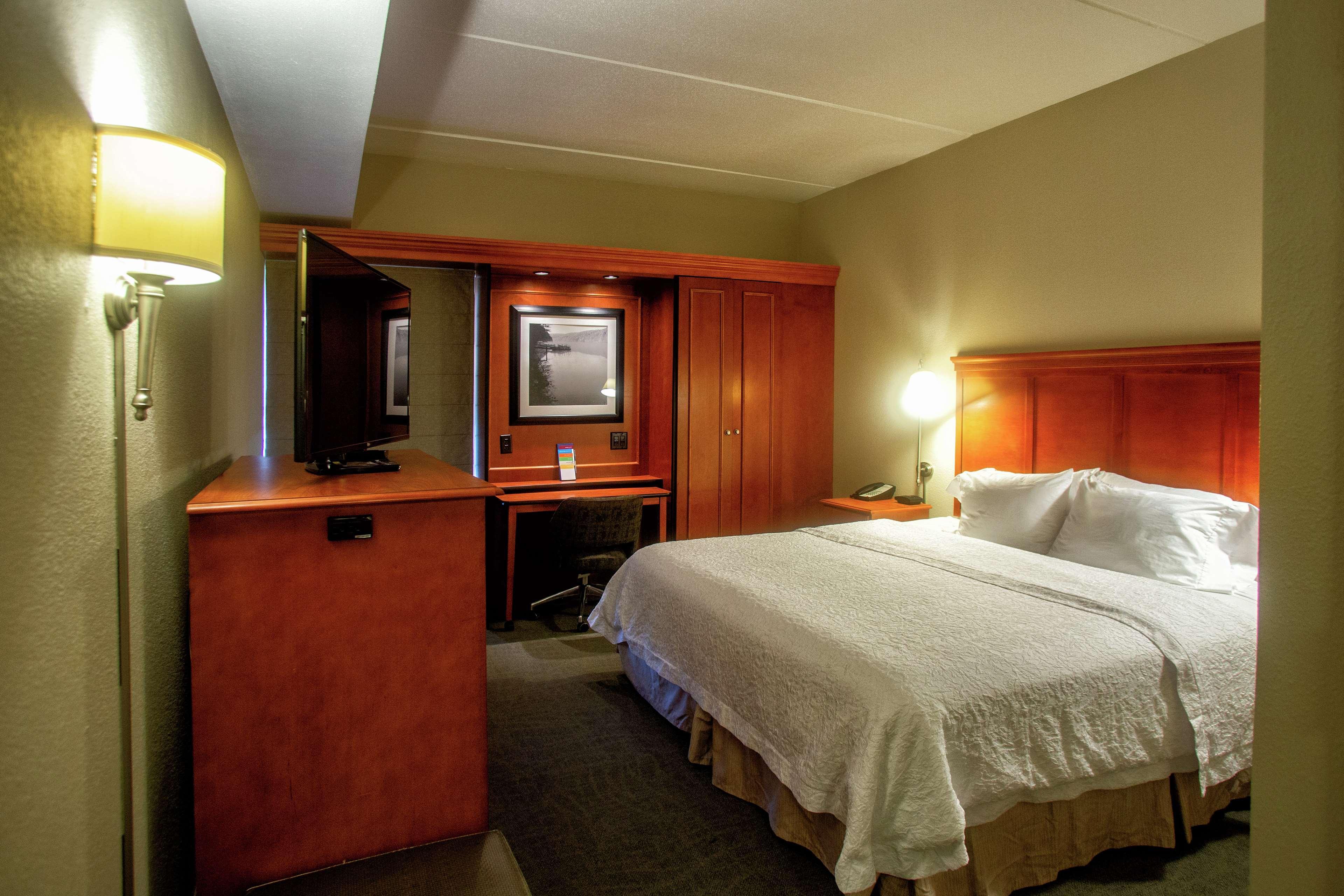 Hampton Inn Wheeling Zewnętrze zdjęcie