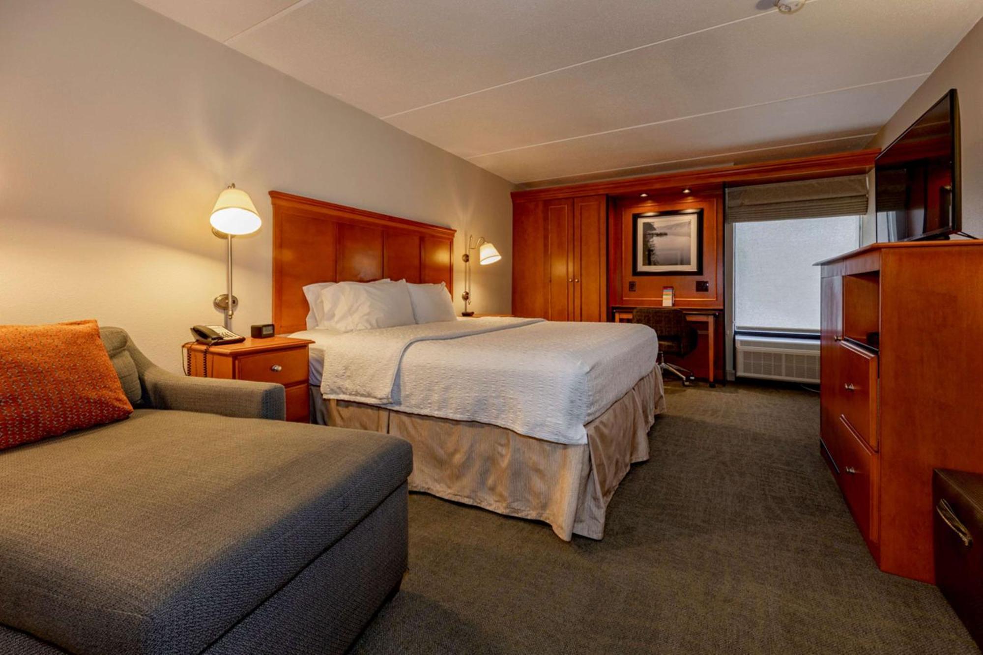 Hampton Inn Wheeling Zewnętrze zdjęcie