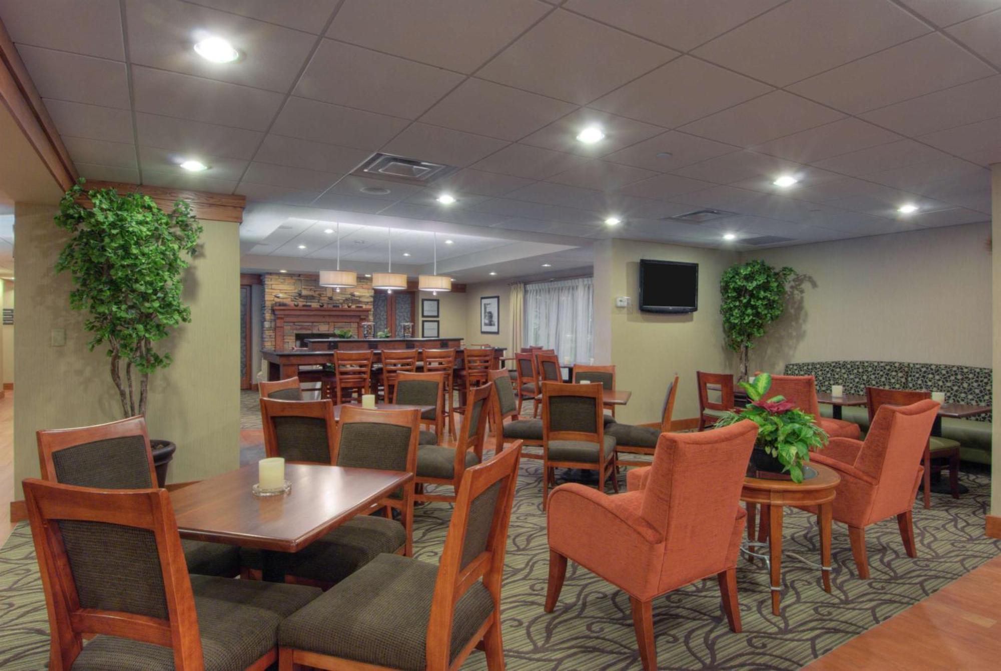 Hampton Inn Wheeling Zewnętrze zdjęcie