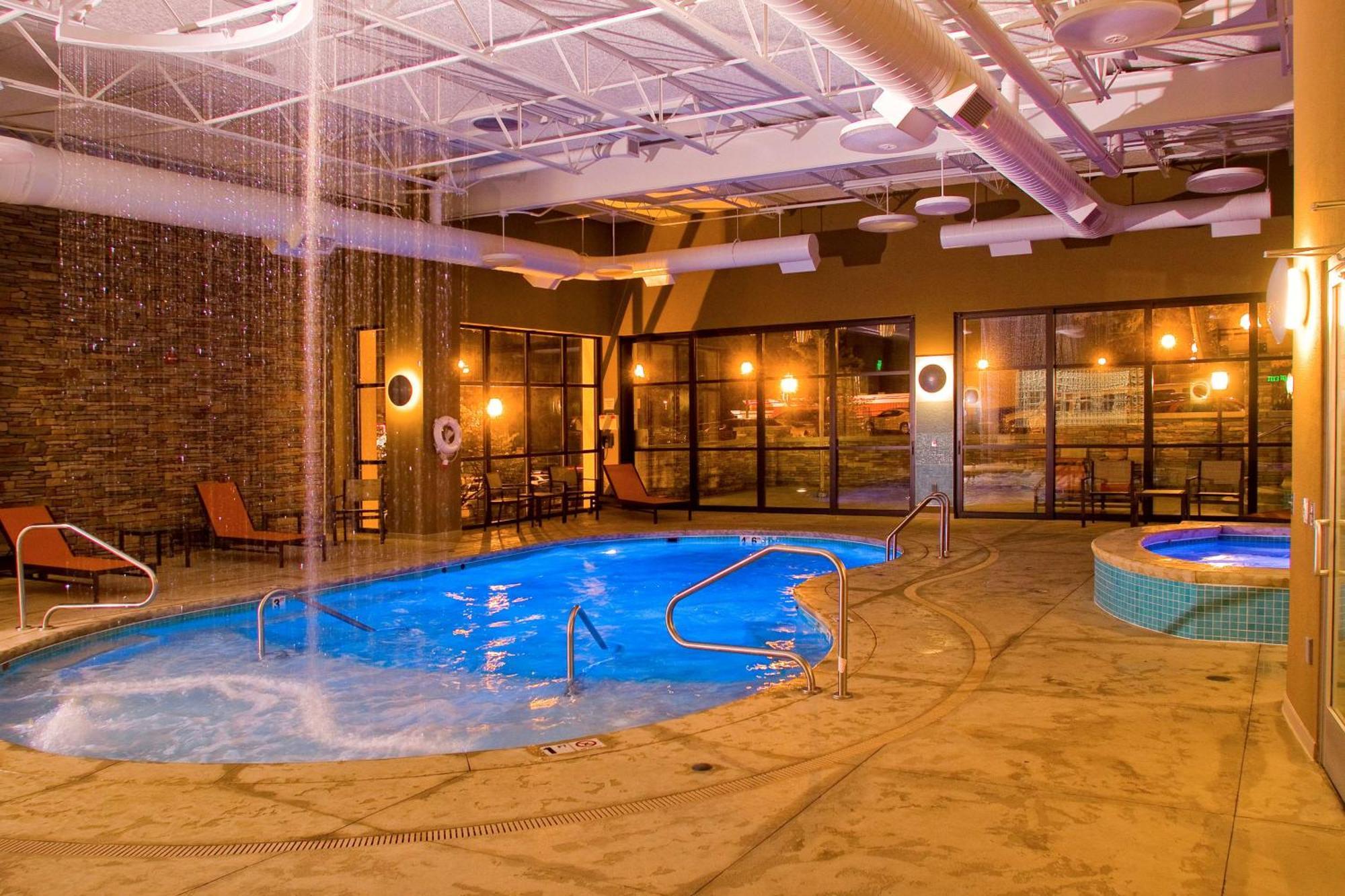 Hampton Inn Wheeling Zewnętrze zdjęcie